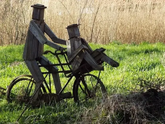 art at the dommel river