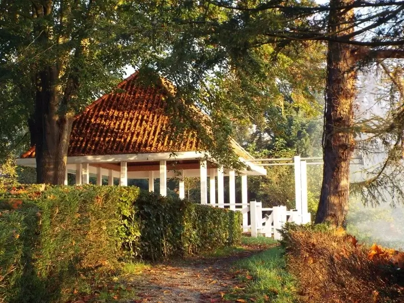 kiosk at the dommel