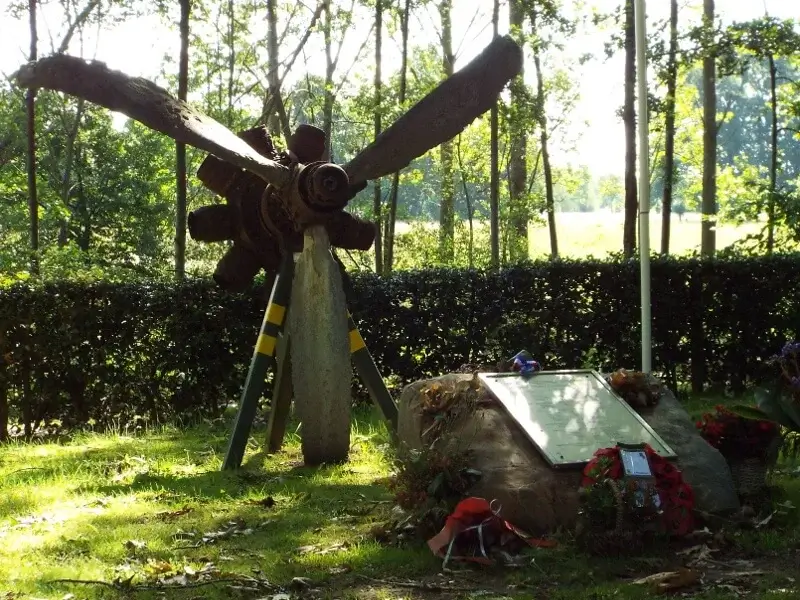 monument in memory of victims of the Second World War