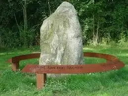 large stones from the Dream Project with texts by the writer Jozef Everaard