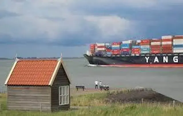 klaphuisje at the Westerschelde dike