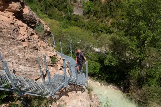 loopbruggen boven de vero rivier