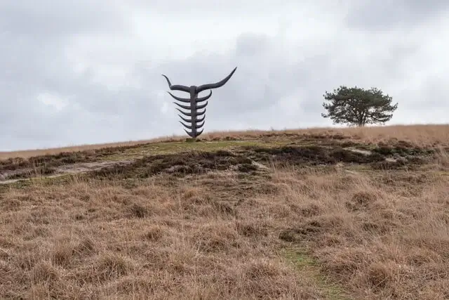 bronze Highlander sculpture