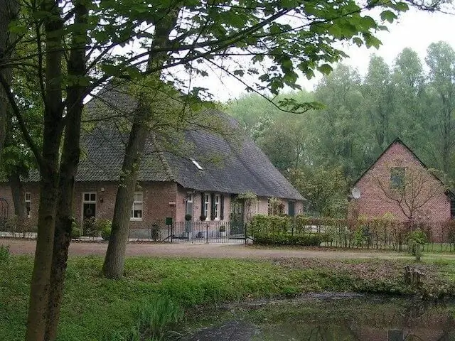 monumentale boerderij in heerenbeek