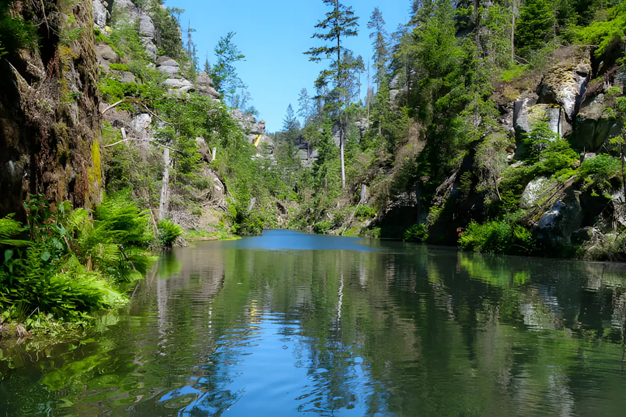 Saksisch Zwitserland varen op de kirnitsch