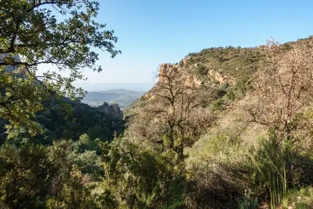 uitzicht op de barranco de ajuez en het achterland