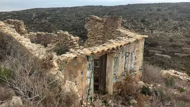 ruïnes van een woning